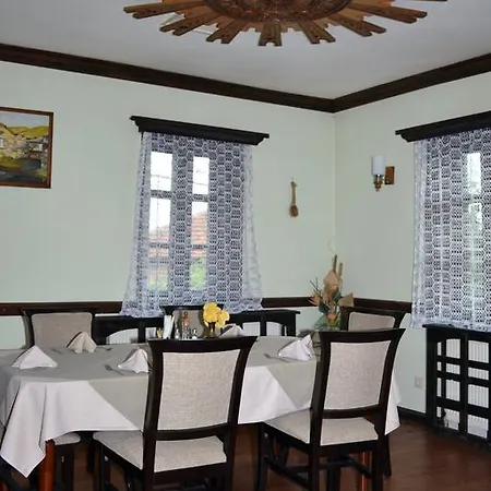 Krasteva House Hotel 2*