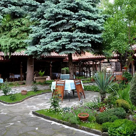 Krasteva House Hotel